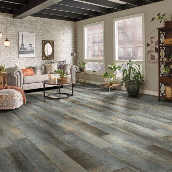 Vinyl Plank Flooring: Floating vs Glue Down