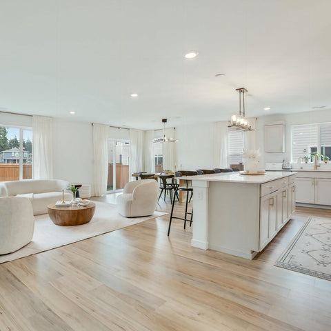 Paramount Santa Barbara Oak Butterfly Beach Room Scene