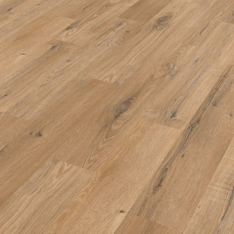Karndean Luxury Vinyl Knight Tile Natural Character Oak