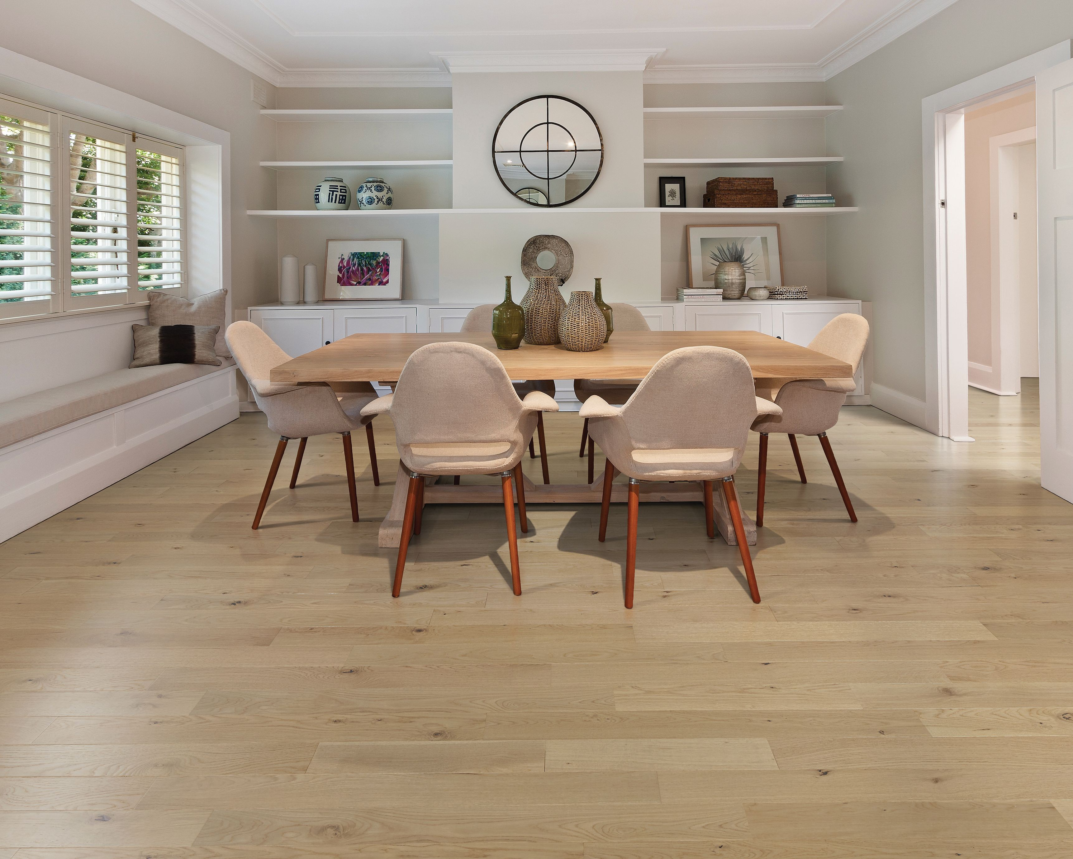 Mohawk Caspian Cliffs Sandalwood Oak – Flooring Market
