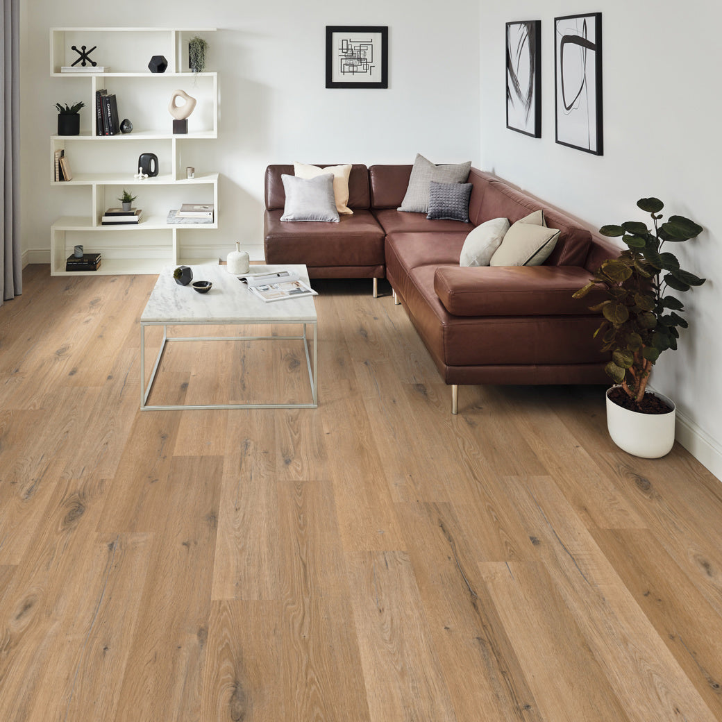 Karndean Luxury Vinyl Knight Tile Rigidcore Natural Characte