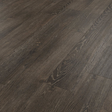 Karndean Luxury Vinyl Van Gogh Tawny Oak Swatch