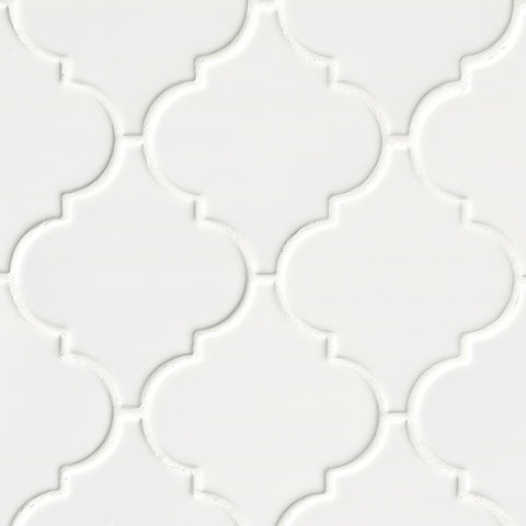 MSI Highland Park Whisper White Arabesque Swatch
